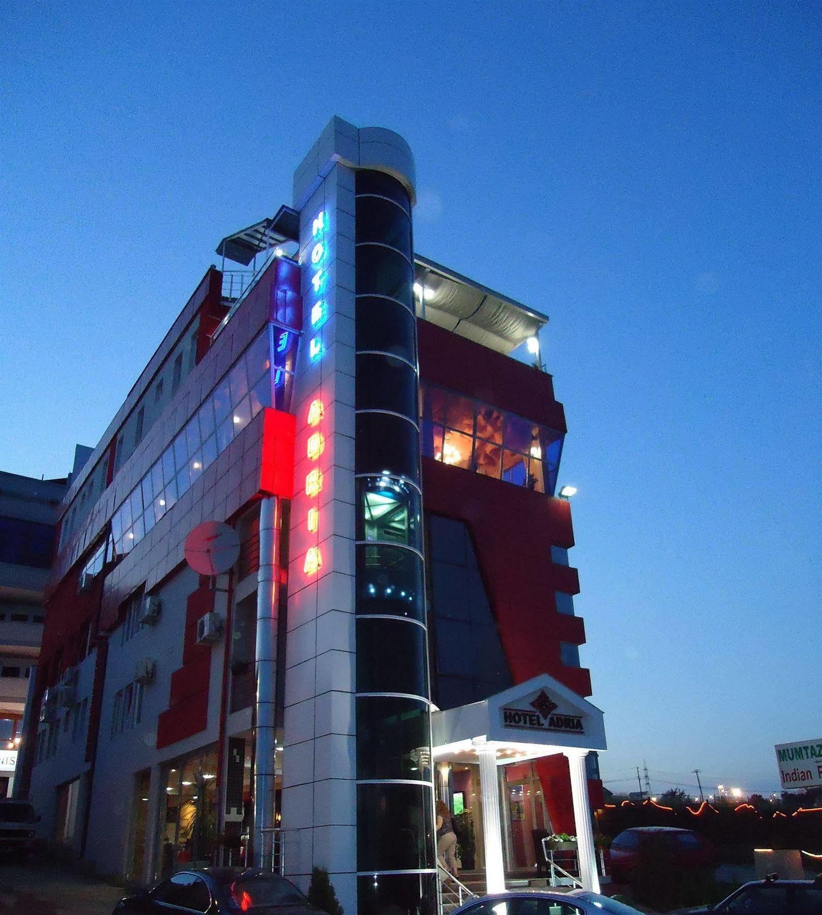 Hotel Adria Pristina Exterior photo